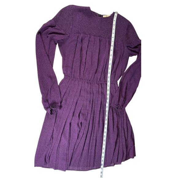 Michael Kors Leaf-Print Pleated Georgette Dress Size 4 Semi-Sheer Sleeves Flowy - Picture 10 of 10